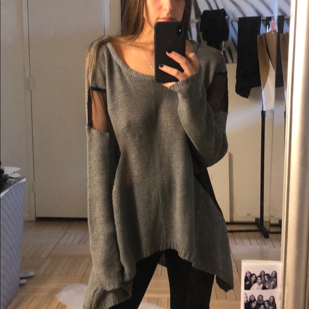 LF sweater - Picture 1 of 6
